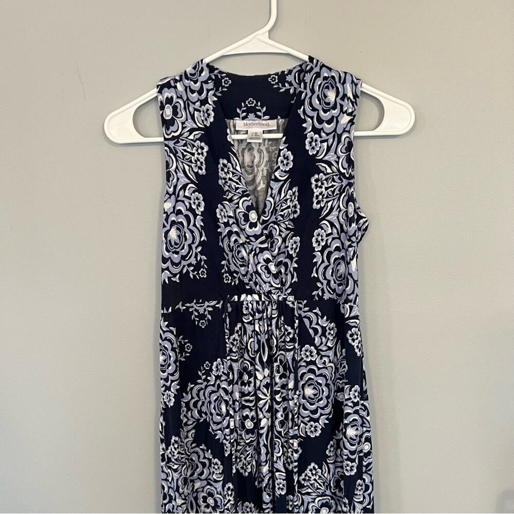 Motherhood Maternity Sleeveless Maxi Dress Women's Size XS Blues & White - Picture 3 of 10